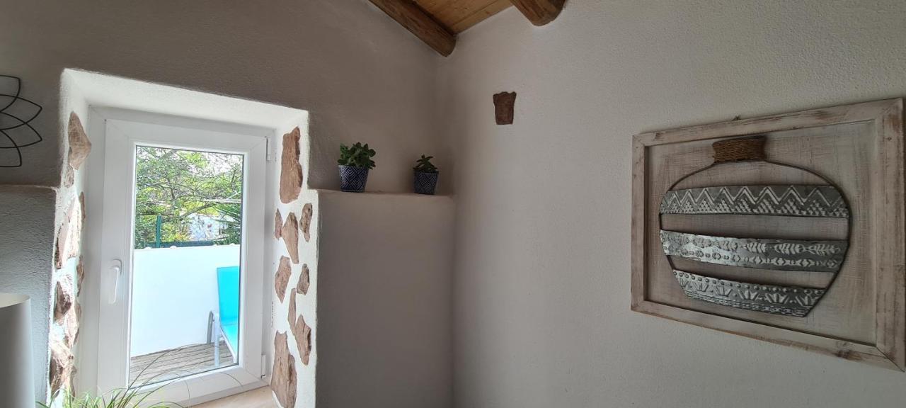 Beautiful House In Stunning Nature, 22 Minutes From Beaches, 5 Minutes To Lake, Air Condition Cool And Heat, And Very Fast Internet In All Rooms, Dishwasher, Washing Machine And Induction Cooking Silves Exteriör bild