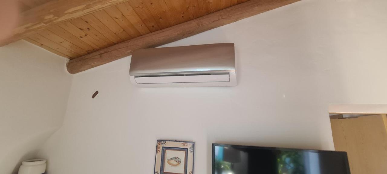 Beautiful House In Stunning Nature, 22 Minutes From Beaches, 5 Minutes To Lake, Air Condition Cool And Heat, And Very Fast Internet In All Rooms, Dishwasher, Washing Machine And Induction Cooking Silves Exteriör bild